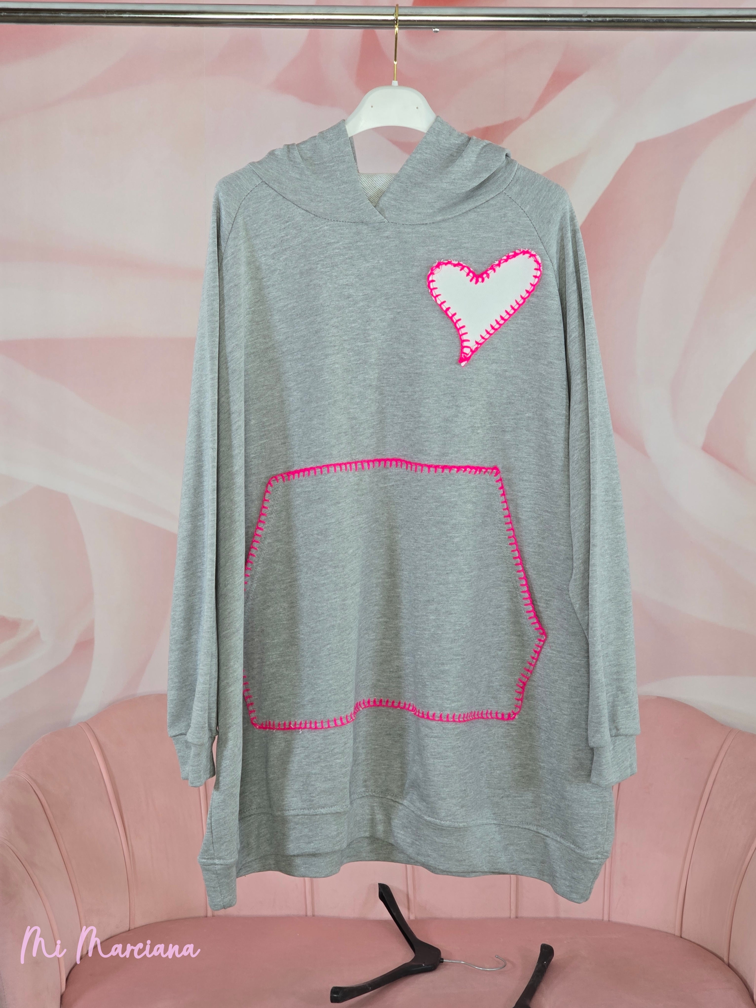 MAXI SUDADERA/VESTIDO CORAZÓN PARCHE