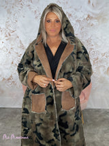 ABRIGO LARGO REVERSIBLE CAMUFLAJE CAMEL