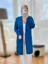 CARDIGAN DE MALHA COM CAPUZ AZUL