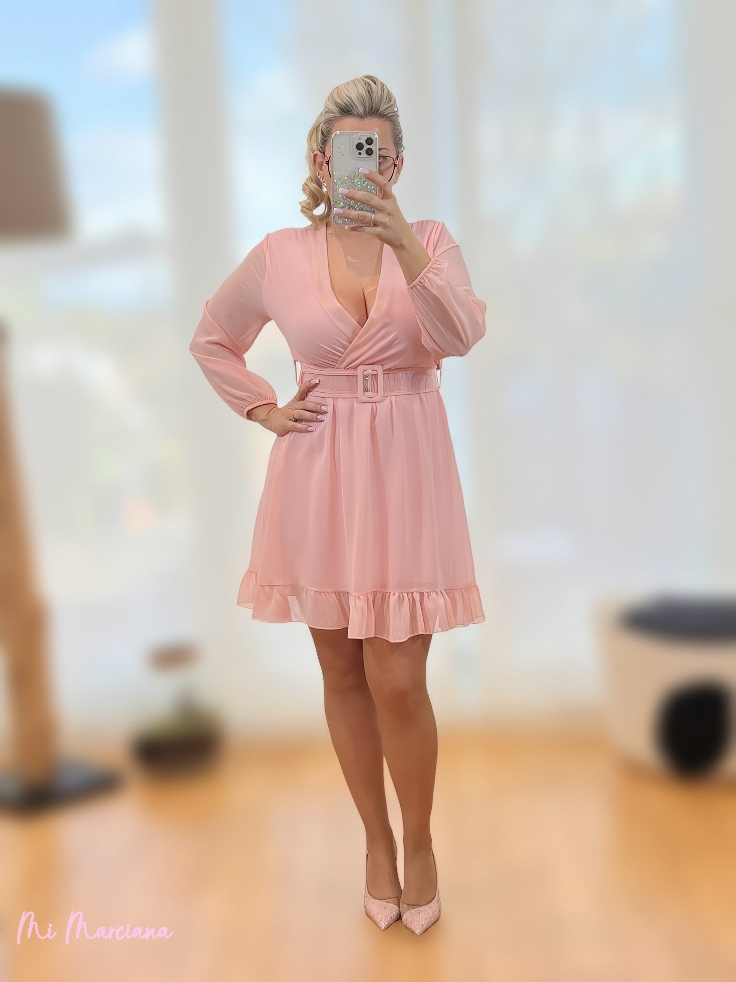 VESTIDO GASA ROSA CINTURON TRANSPARENTE