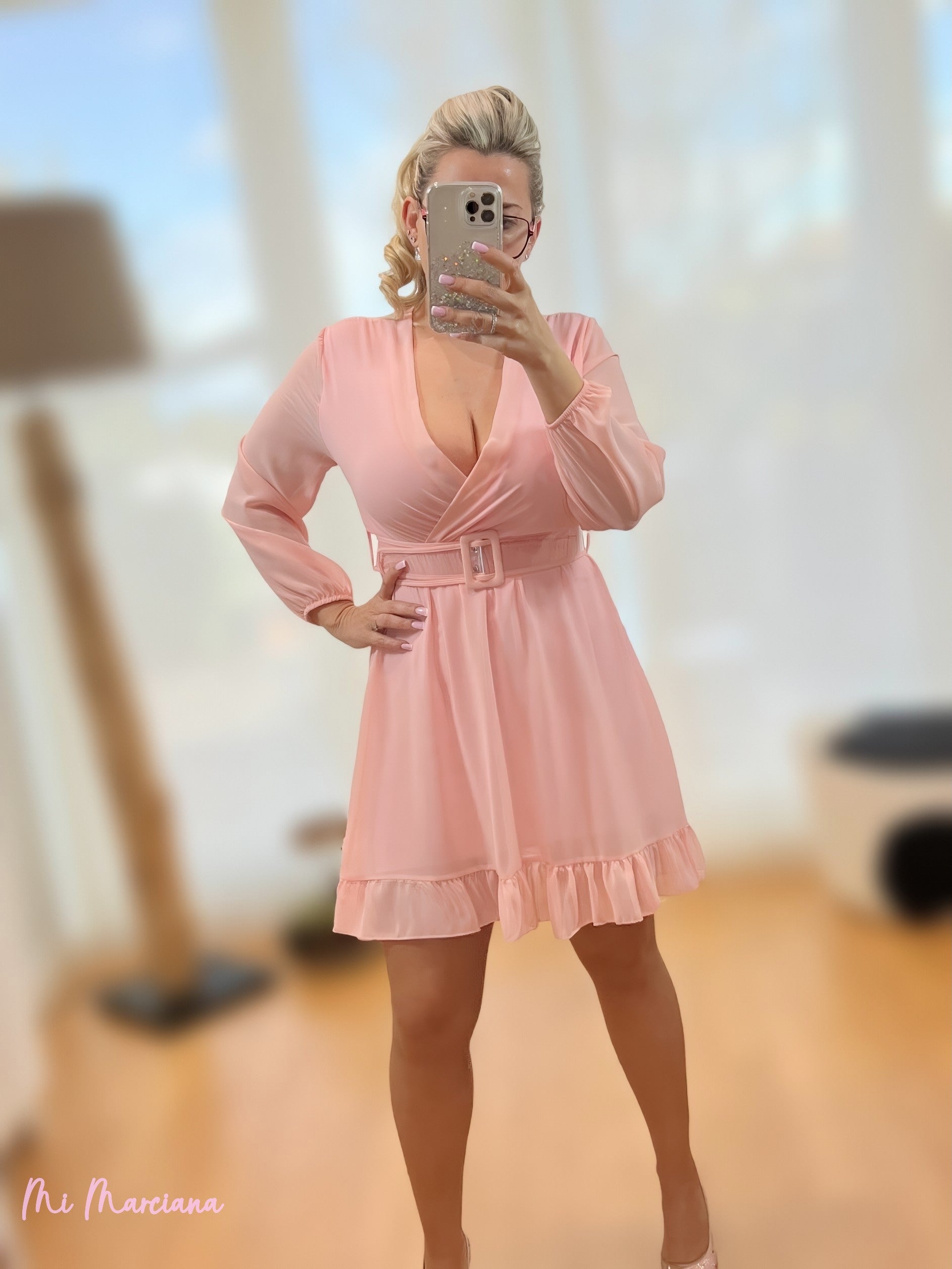 VESTIDO GASA ROSA CINTURON TRANSPARENTE